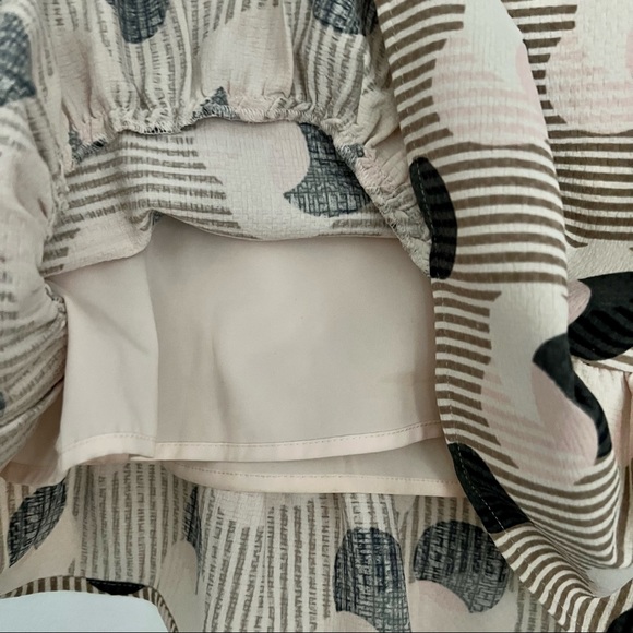 Retro Polka Dot Cropped Peplum Tank - Picture 2 of 6